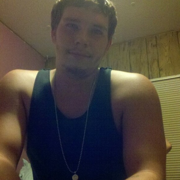 Meet your Posher, Kyle - Picture 1 of 1